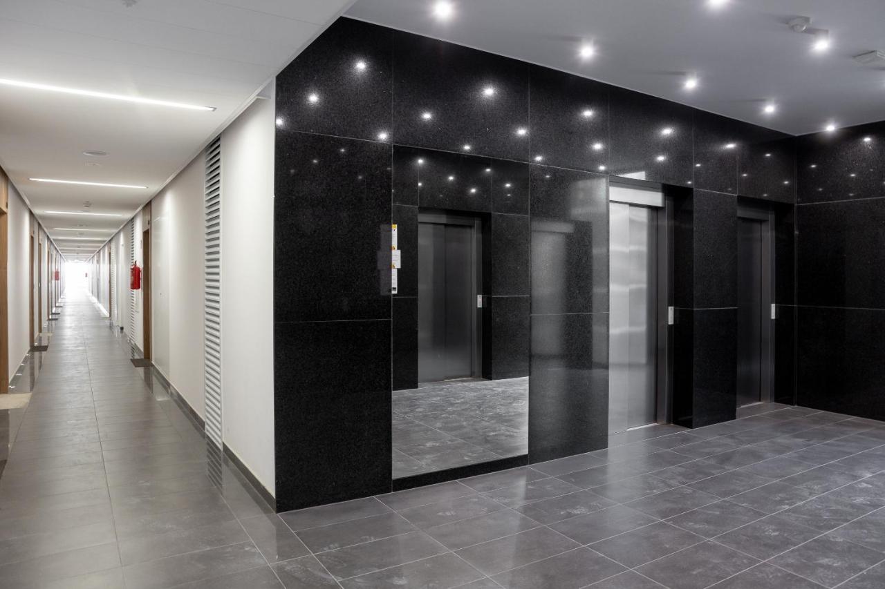Yellow Sunset Studio Apartment Warsawa Bagian luar foto