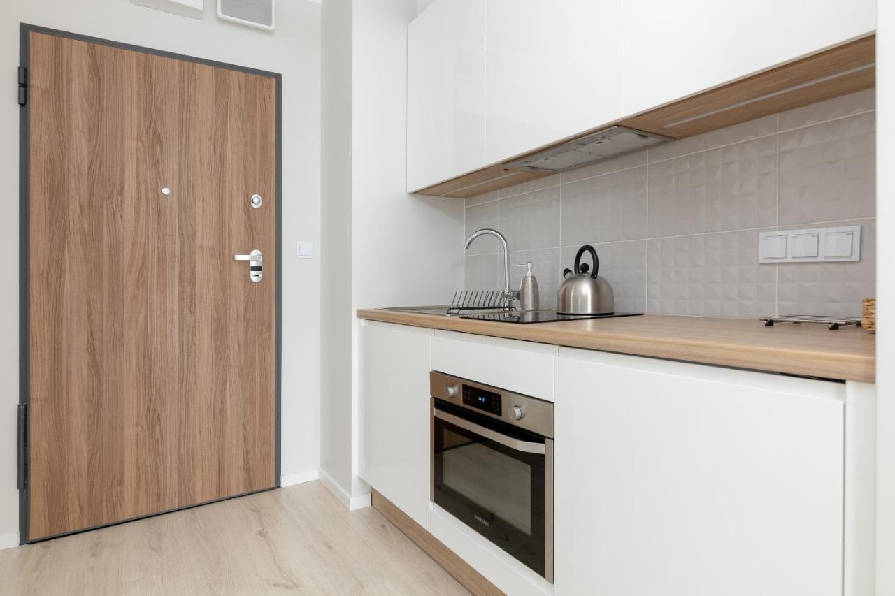Yellow Sunset Studio Apartment Warsawa Bagian luar foto